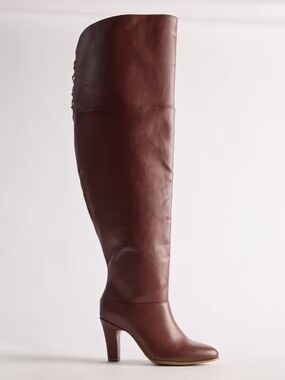 Brown knee length booth